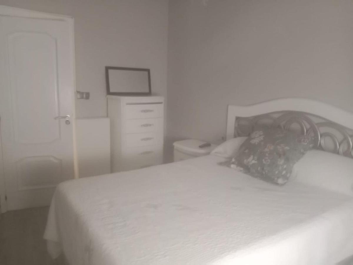 Habitacion Privada Tarragona Con Cocina Salon Y Terraza Piso Compartido Exterior foto