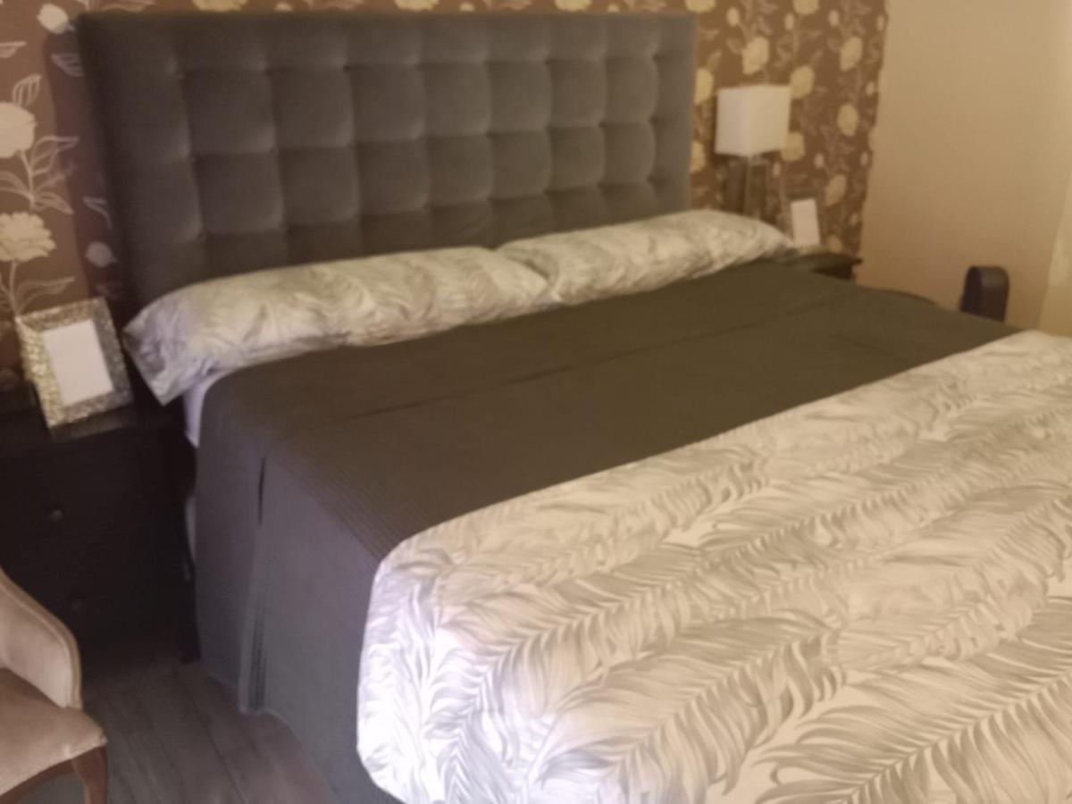 Habitacion Privada Tarragona Con Cocina Salon Y Terraza Piso Compartido Exterior foto